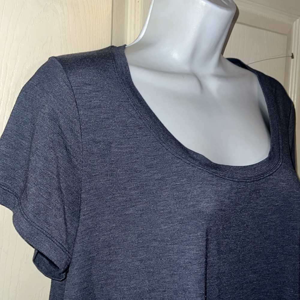 Athleta Navy Scoop Tunic SZ M - Picture 3 of 3